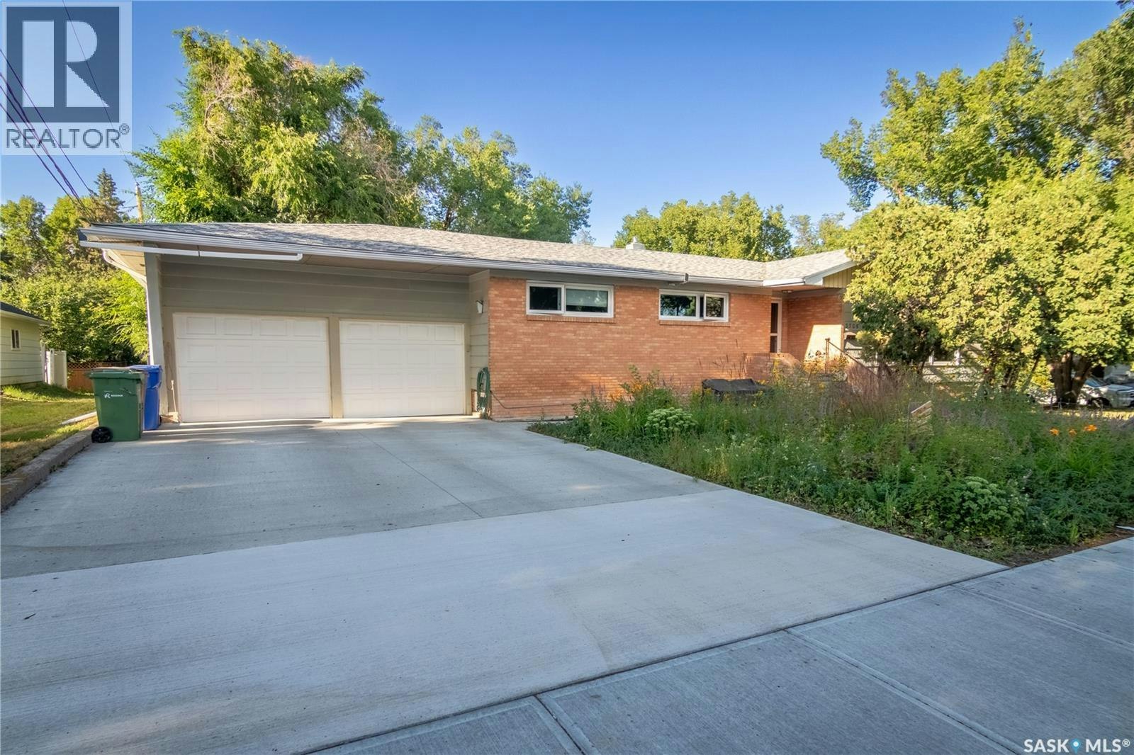 3708 Lakeview Avenue, Regina, SK, S4S 1H5