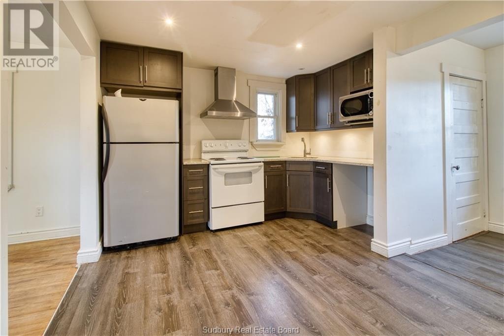 379 Ontario Street, Greater Sudbury, ON, P3E 4K3 - 7
