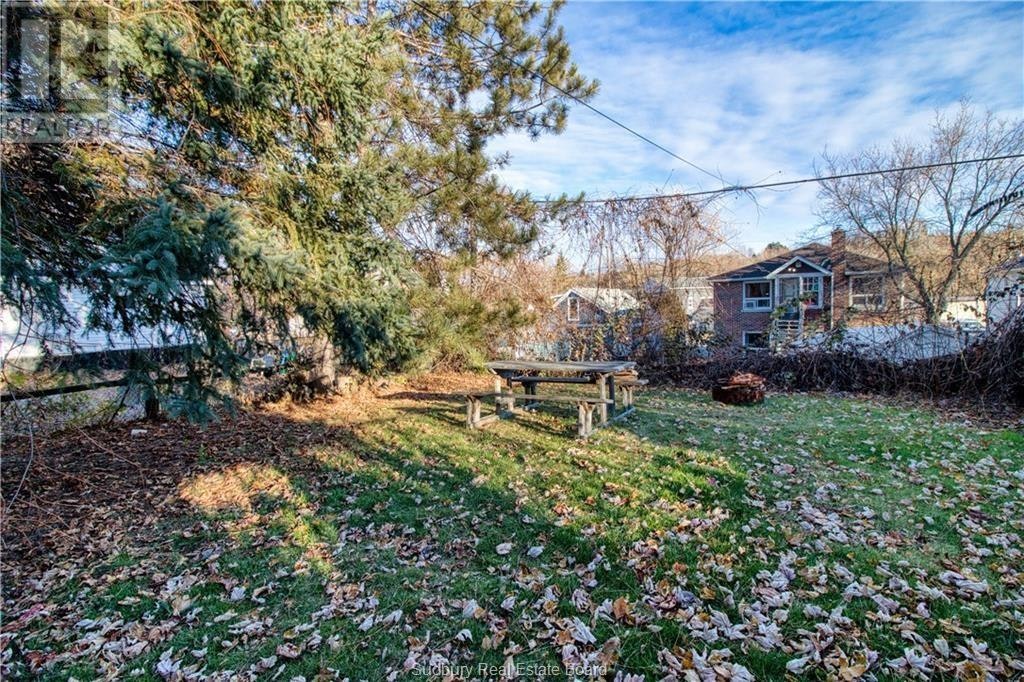 379 Ontario Street, Greater Sudbury, ON, P3E 4K3 - 4
