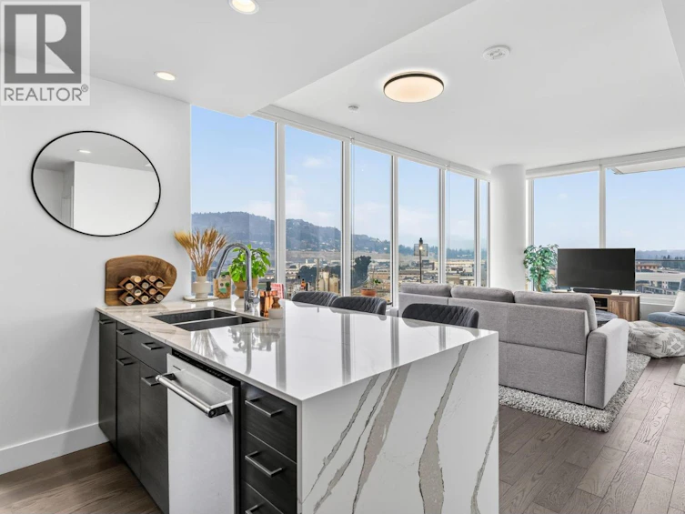 1102-1181 Sunset Drive, Kelowna, BC, V1Y 0J4