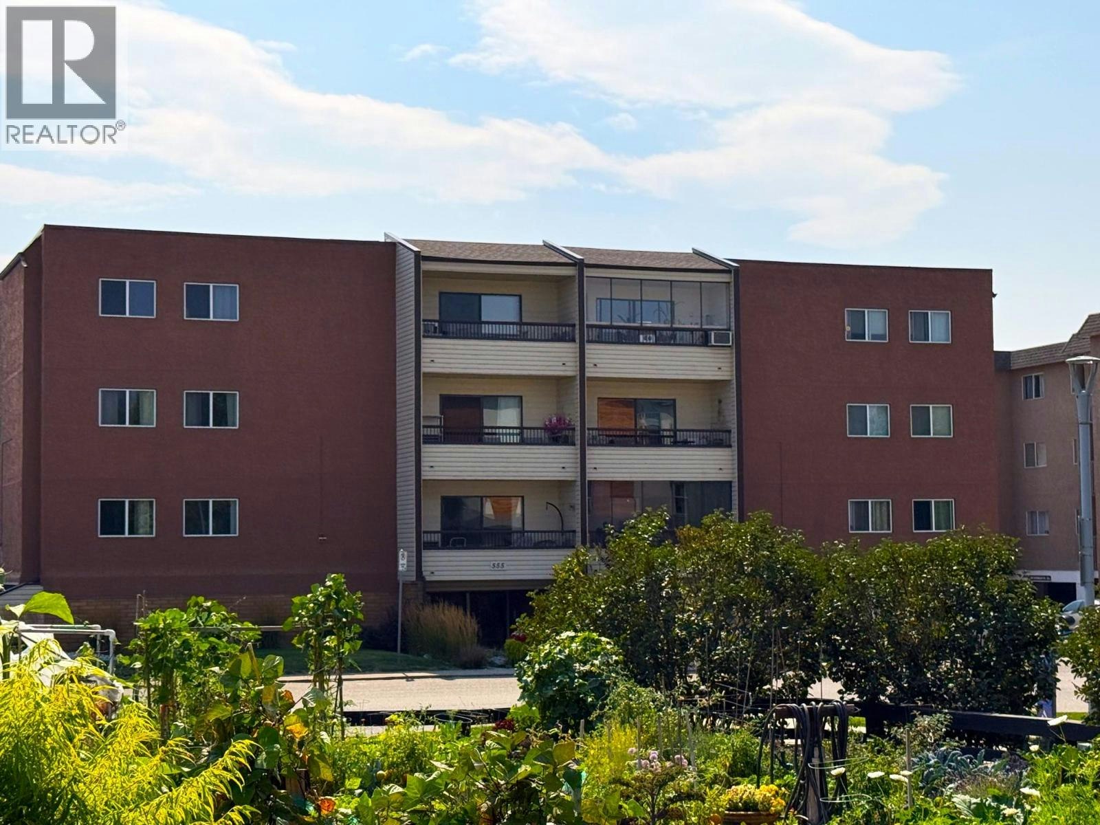 305-555 Rowcliffe Avenue, Kelowna, BC, V1Y 5Y8