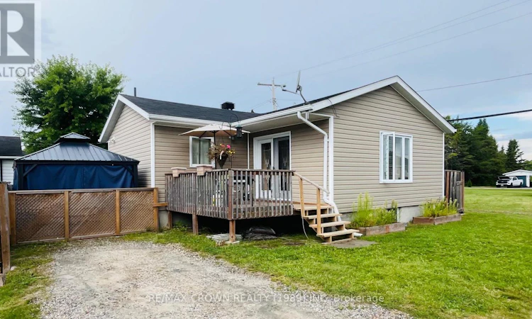 5 Glen Avenue