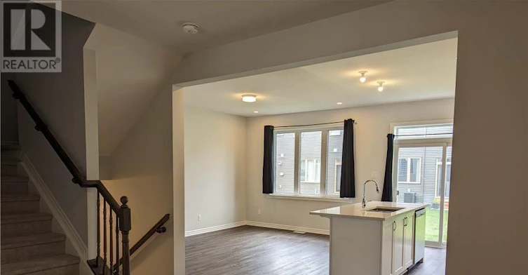 671 Allied Mews, Ottawa, ON, K2S 2Z6 - 3