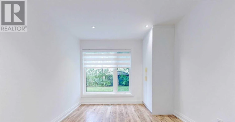 663 Conacher (Lower Drive, Toronto, ON, M2M 3N4 - 6