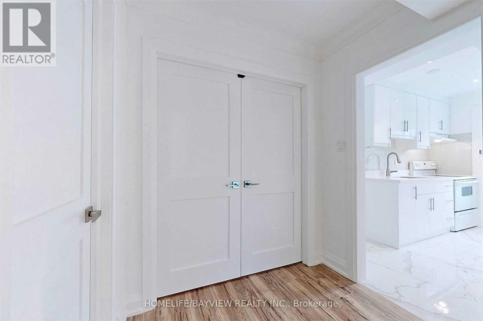 663 Conacher (Lower Drive, Toronto, ON, M2M 3N4 - 9