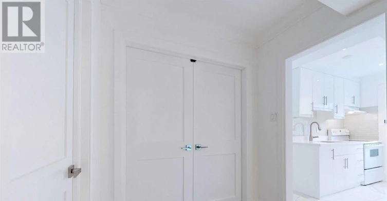 663 Conacher (Lower Drive, Toronto, ON, M2M 3N4 - 9