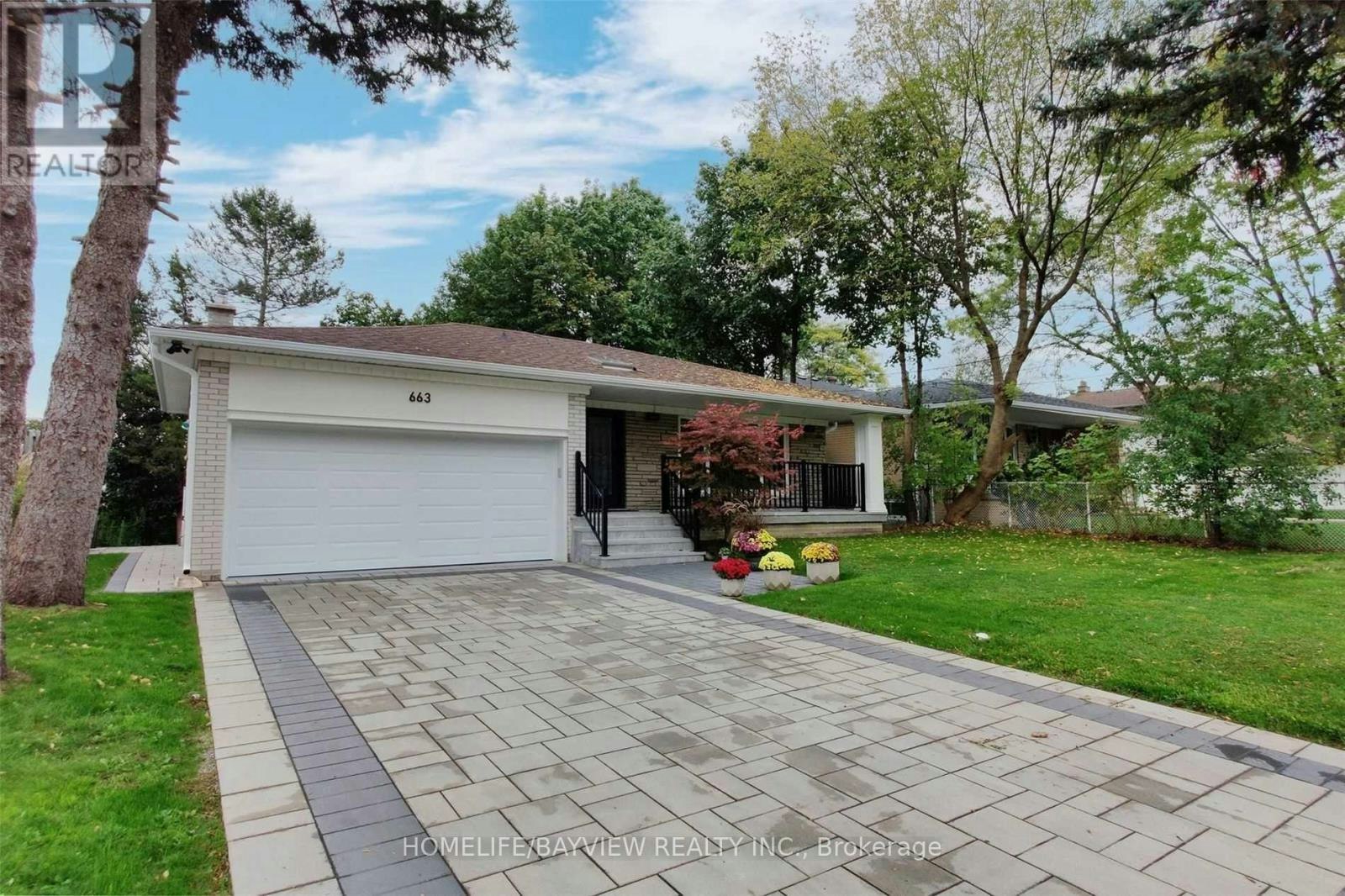 663 Conacher (Lower Drive, Toronto, ON, M2M 3N4 - 3