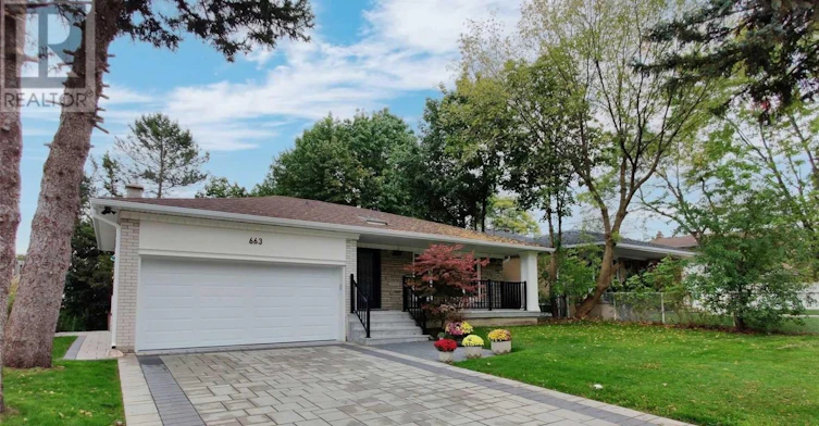 663 Conacher (Lower Drive, Toronto, ON, M2M 3N4 - 3
