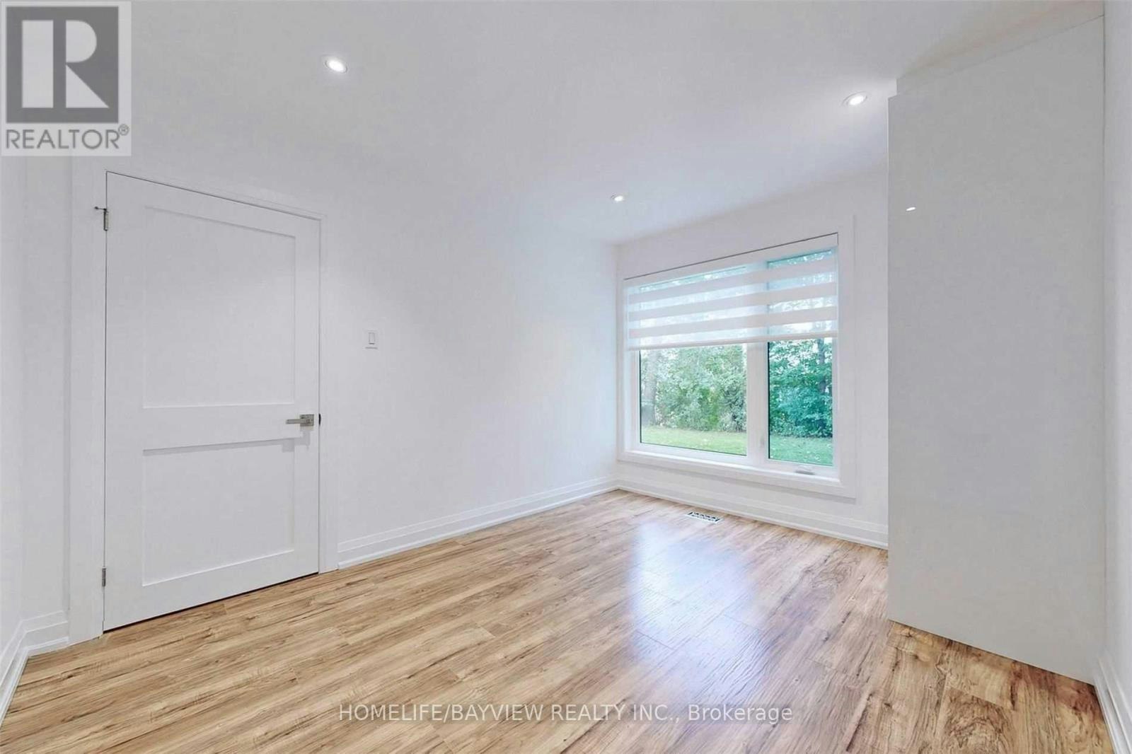 663 Conacher (Lower Drive, Toronto, ON, M2M 3N4 - 7