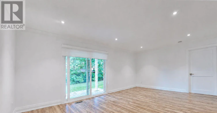 663 Conacher (Lower Drive, Toronto, ON, M2M 3N4 - 4
