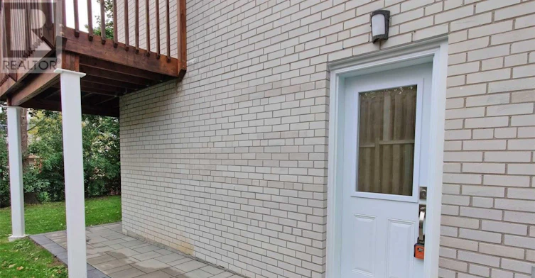 663 Conacher (Lower Drive, Toronto, ON, M2M 3N4 - 17