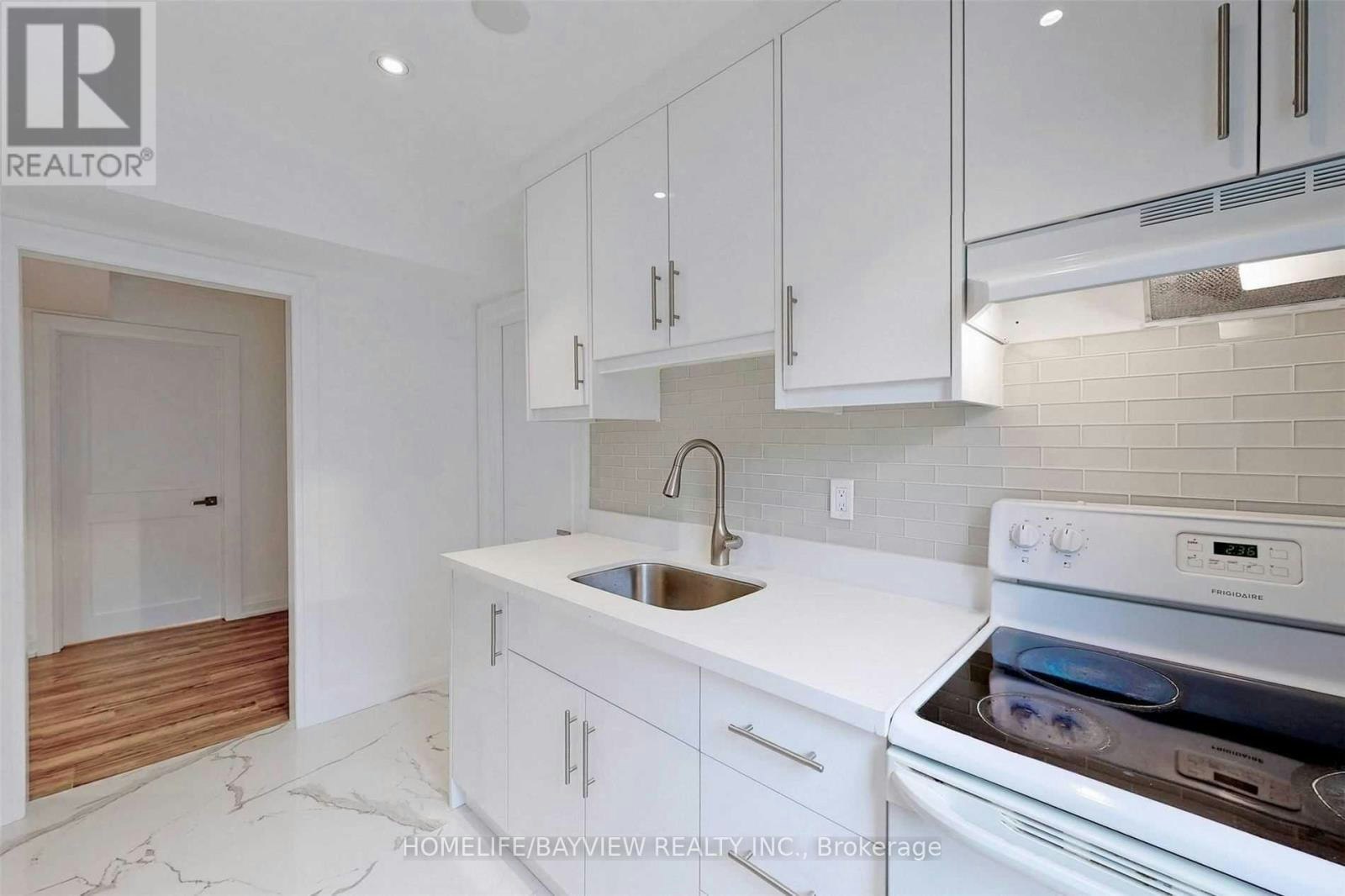 663 Conacher (Lower Drive, Toronto, ON, M2M 3N4 - 11