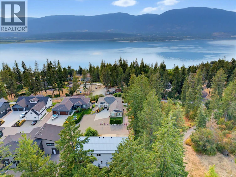 11-3820 NE 20 Street, Salmon Arm, BC, V1E 0G7 - 69