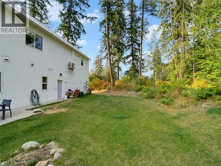 11-3820 NE 20 Street, Salmon Arm, BC, V1E 0G7 - 58