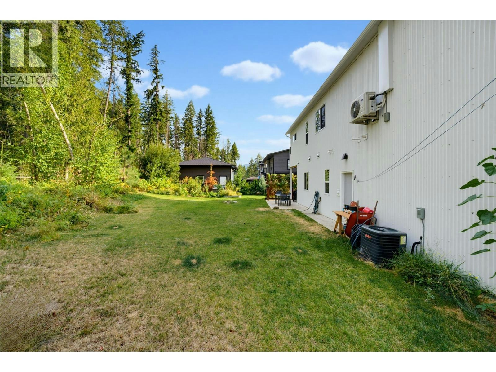 11-3820 NE 20 Street, Salmon Arm, BC, V1E 0G7 - 52