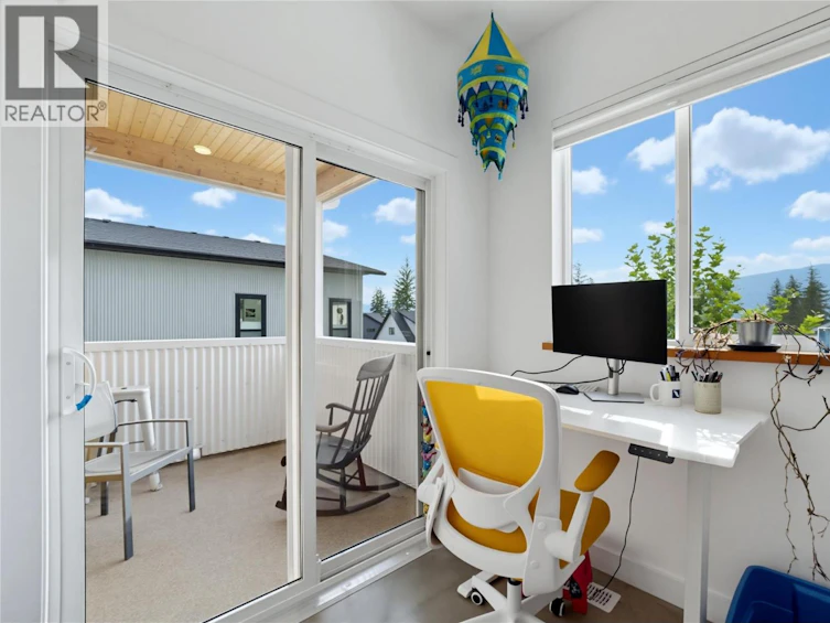 11-3820 NE 20 Street, Salmon Arm, BC, V1E 0G7 - 23