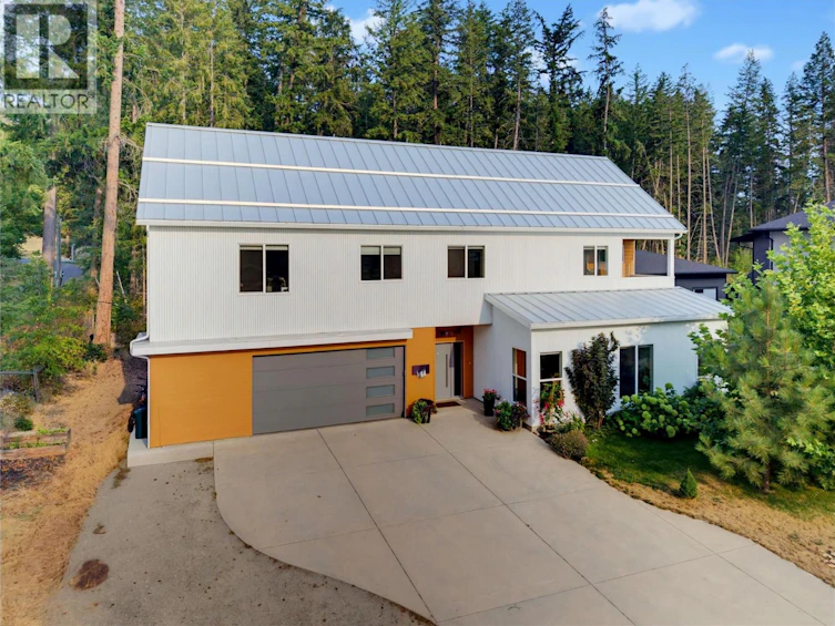 11-3820 NE 20 Street, Salmon Arm, BC, V1E 0G7