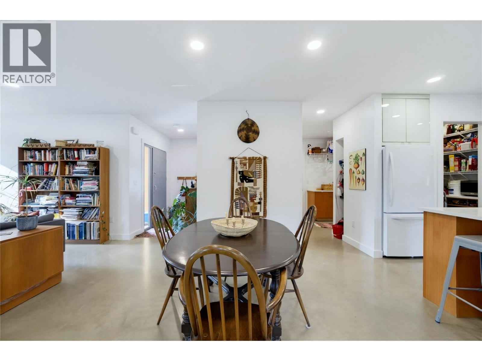 11-3820 NE 20 Street, Salmon Arm, BC, V1E 0G7 - 11