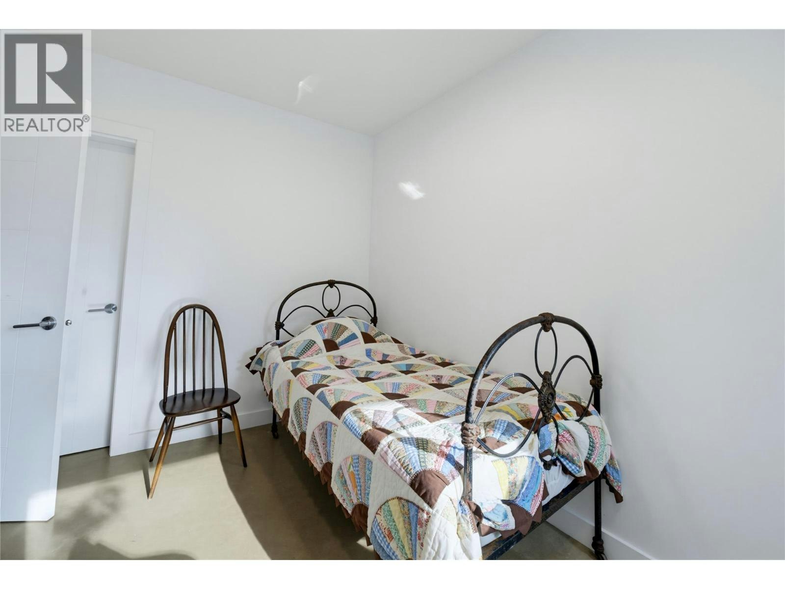 11-3820 NE 20 Street, Salmon Arm, BC, V1E 0G7 - 32