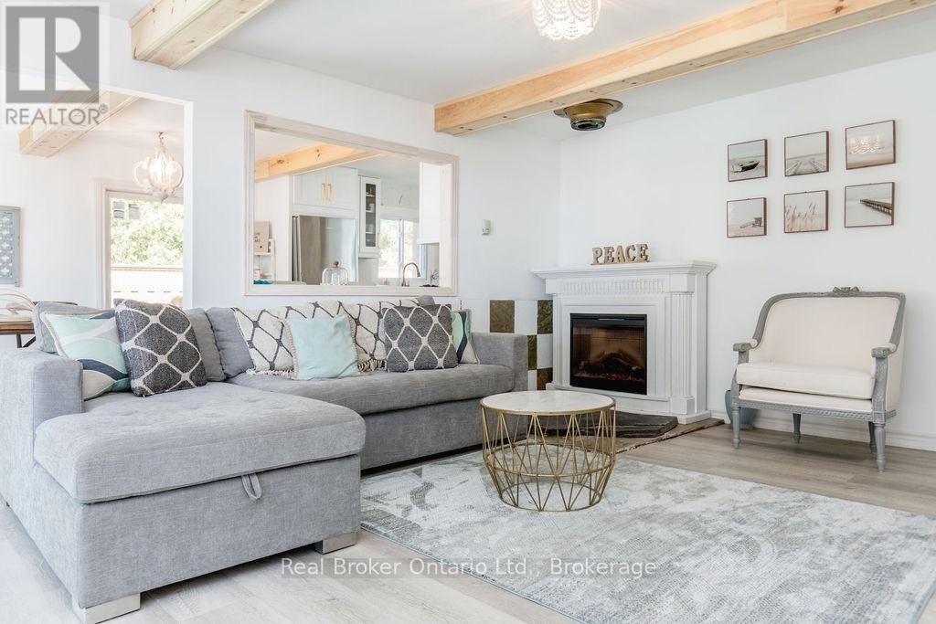 7 Oliver Drive, Tiny, ON, L0L 2J0 - 12