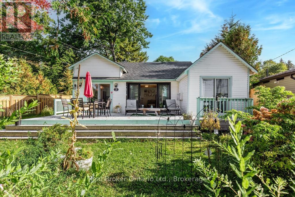 7 Oliver Drive, Tiny, ON, L0L 2J0