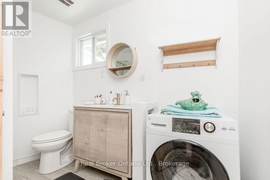 7 Oliver Drive, Tiny, ON, L0L 2J0 - 21