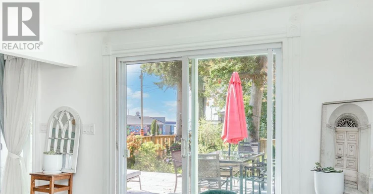 7 Oliver Drive, Tiny, ON, L0L 2J0 - 11