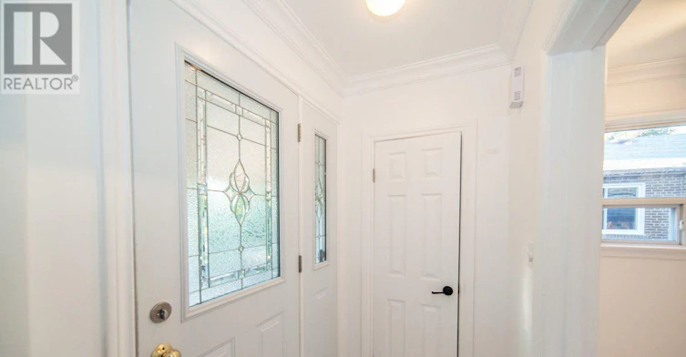 375 Neal Drive, Richmond Hill, ON, L4C 3L6 - 8