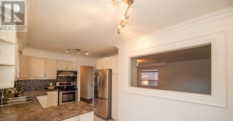 375 Neal Drive, Richmond Hill, ON, L4C 3L6 - 13