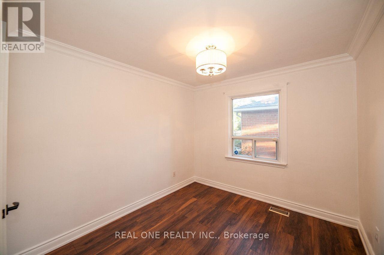 375 Neal Drive, Richmond Hill, ON, L4C 3L6 - 17