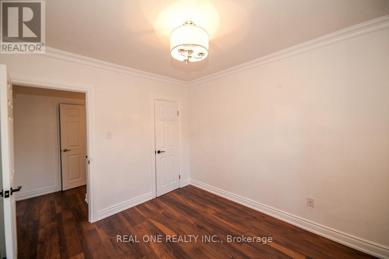 375 Neal Drive, Richmond Hill, ON, L4C 3L6 - 18
