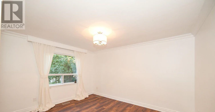 375 Neal Drive, Richmond Hill, ON, L4C 3L6 - 16