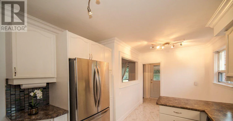 375 Neal Drive, Richmond Hill, ON, L4C 3L6 - 14