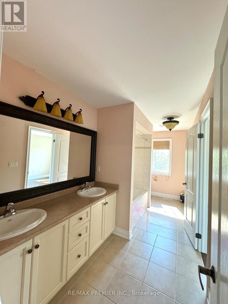 67 Cappella Drive, Vaughan, ON, L4H 0X3 - 14