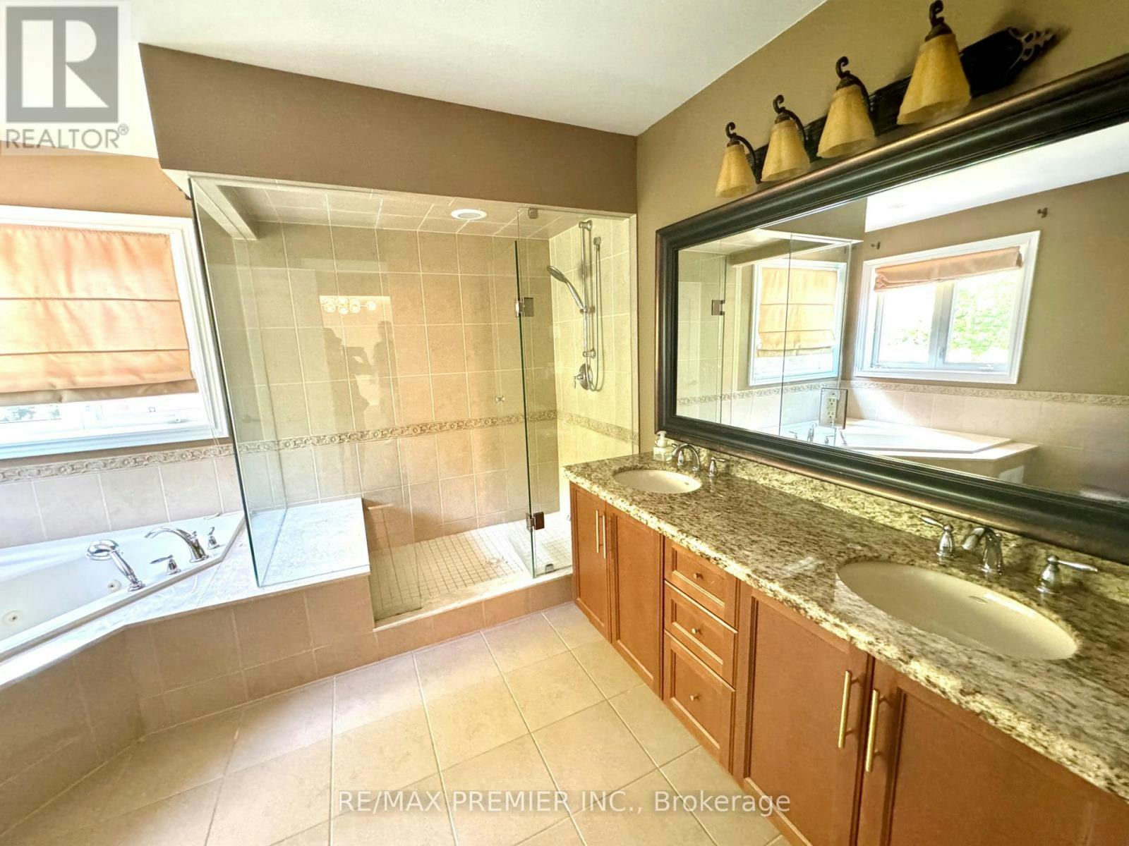67 Cappella Drive, Vaughan, ON, L4H 0X3 - 12