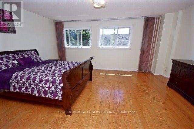 518 Galaxy Court, Mississauga, ON, L5R 2R2 - 10