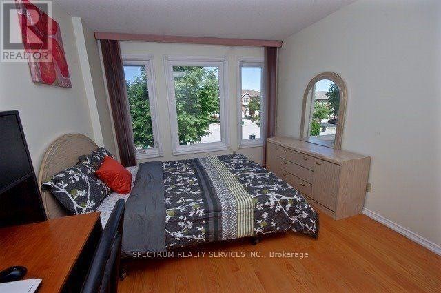 518 Galaxy Court, Mississauga, ON, L5R 2R2 - 18