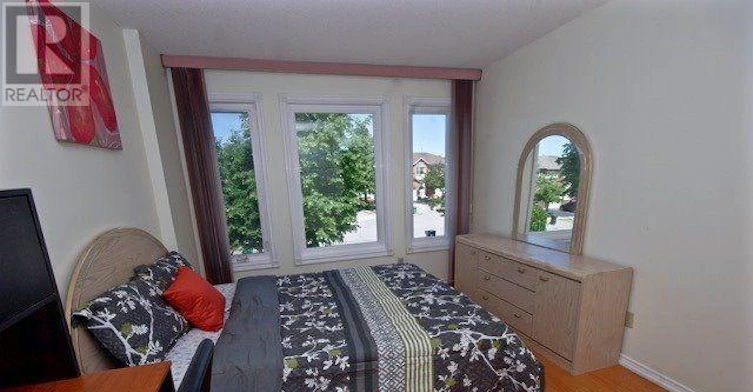 518 Galaxy Court, Mississauga, ON, L5R 2R2 - 18