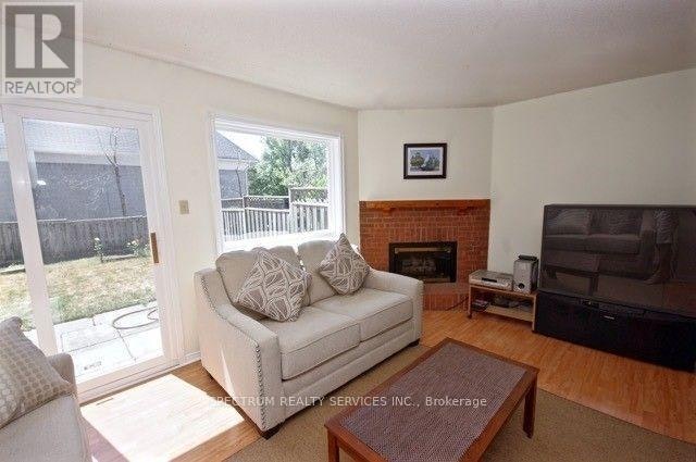 518 Galaxy Court, Mississauga, ON, L5R 2R2 - 16