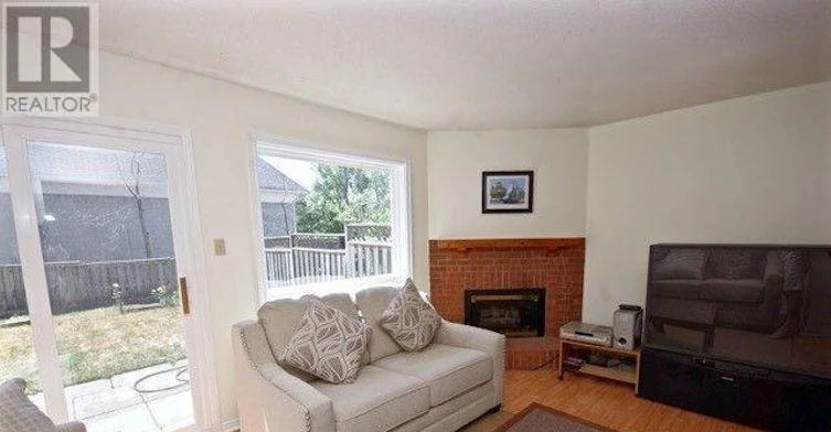 518 Galaxy Court, Mississauga, ON, L5R 2R2 - 16