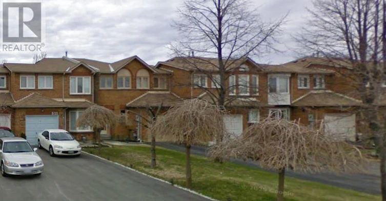 518 Galaxy Court, Mississauga, ON, L5R 2R2