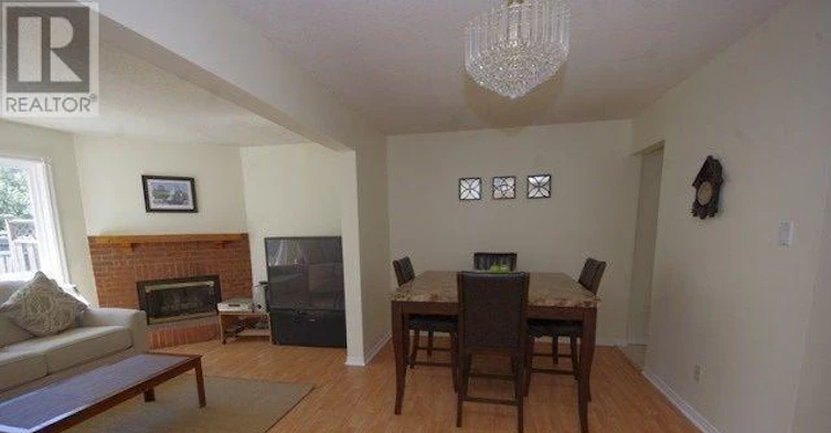 518 Galaxy Court, Mississauga, ON, L5R 2R2 - 7