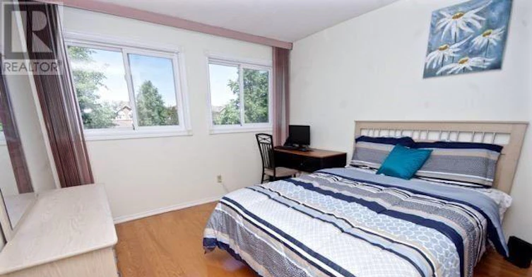 518 Galaxy Court, Mississauga, ON, L5R 2R2 - 9