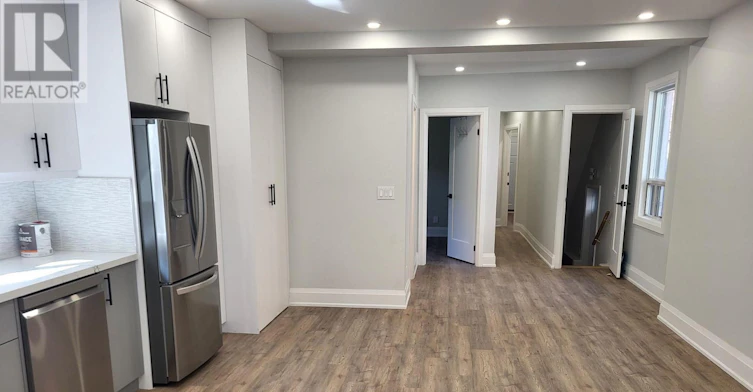 MAIN FLOOR-195 Oakmount Road N, Toronto, ON, M6P 2N1 - 3