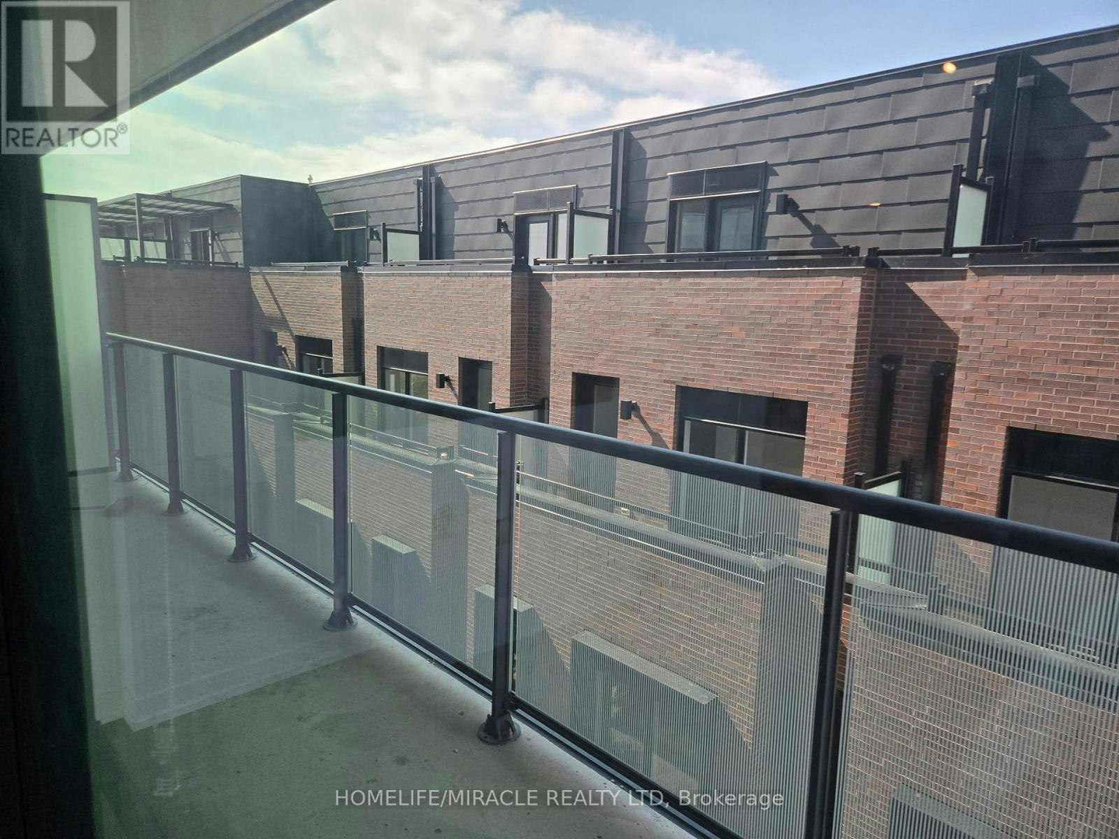 206-251 Masonry Way, Mississauga, ON, L5H 0B3 - 13