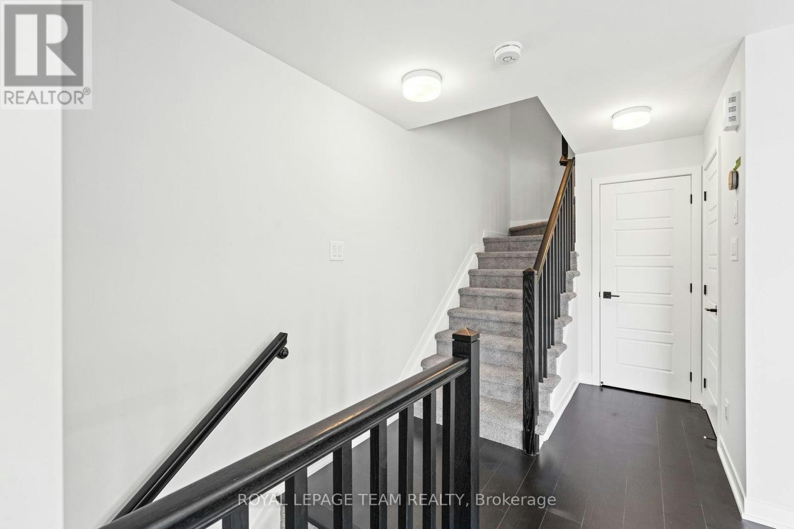 2031 Blossite Private, Ottawa, ON, K2J 7J5 - 3