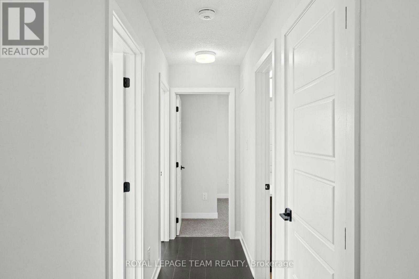 2031 Blossite Private, Ottawa, ON, K2J 7J5 - 17