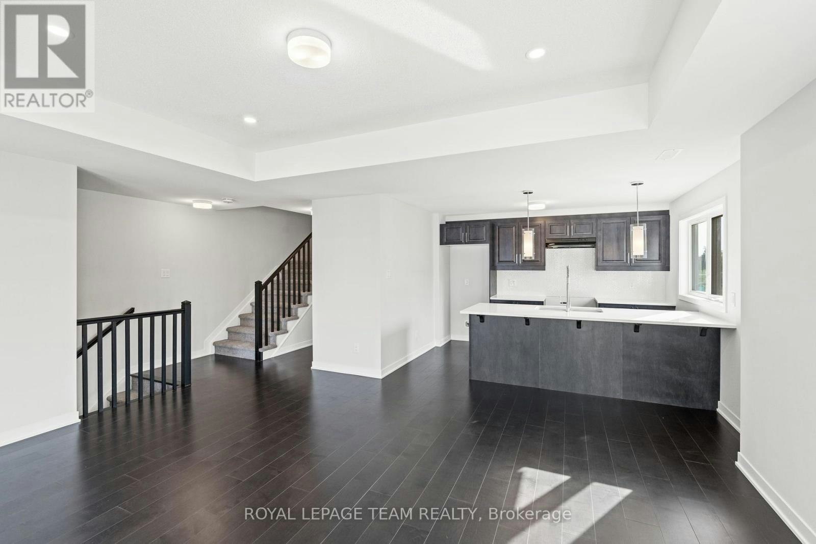 2031 Blossite Private, Ottawa, ON, K2J 7J5 - 4