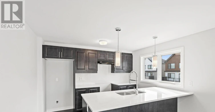 2031 Blossite Private, Ottawa, ON, K2J 7J5 - 6