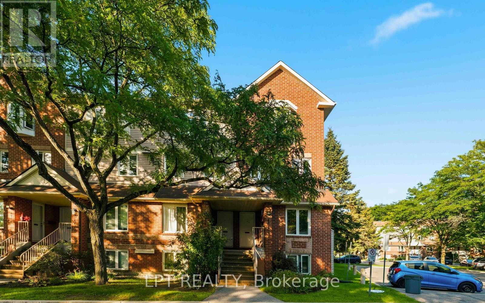 B-6722 Jeanne D'arc Boulevard N, Ottawa, ON, K1C 6E9